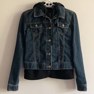 SO jean jacket with hoodie size medium